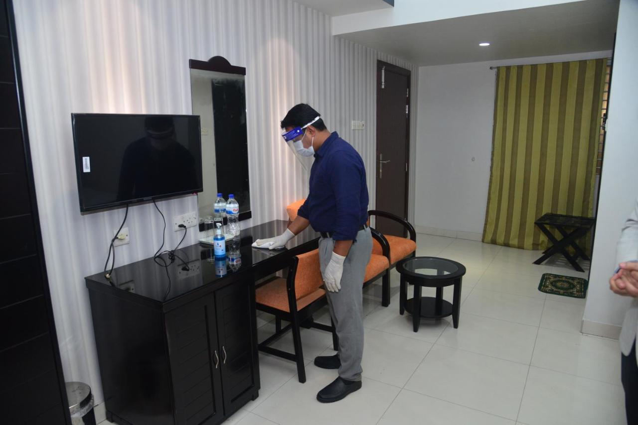 Orchid Business Hotel Ćottogram Zewnętrze zdjęcie