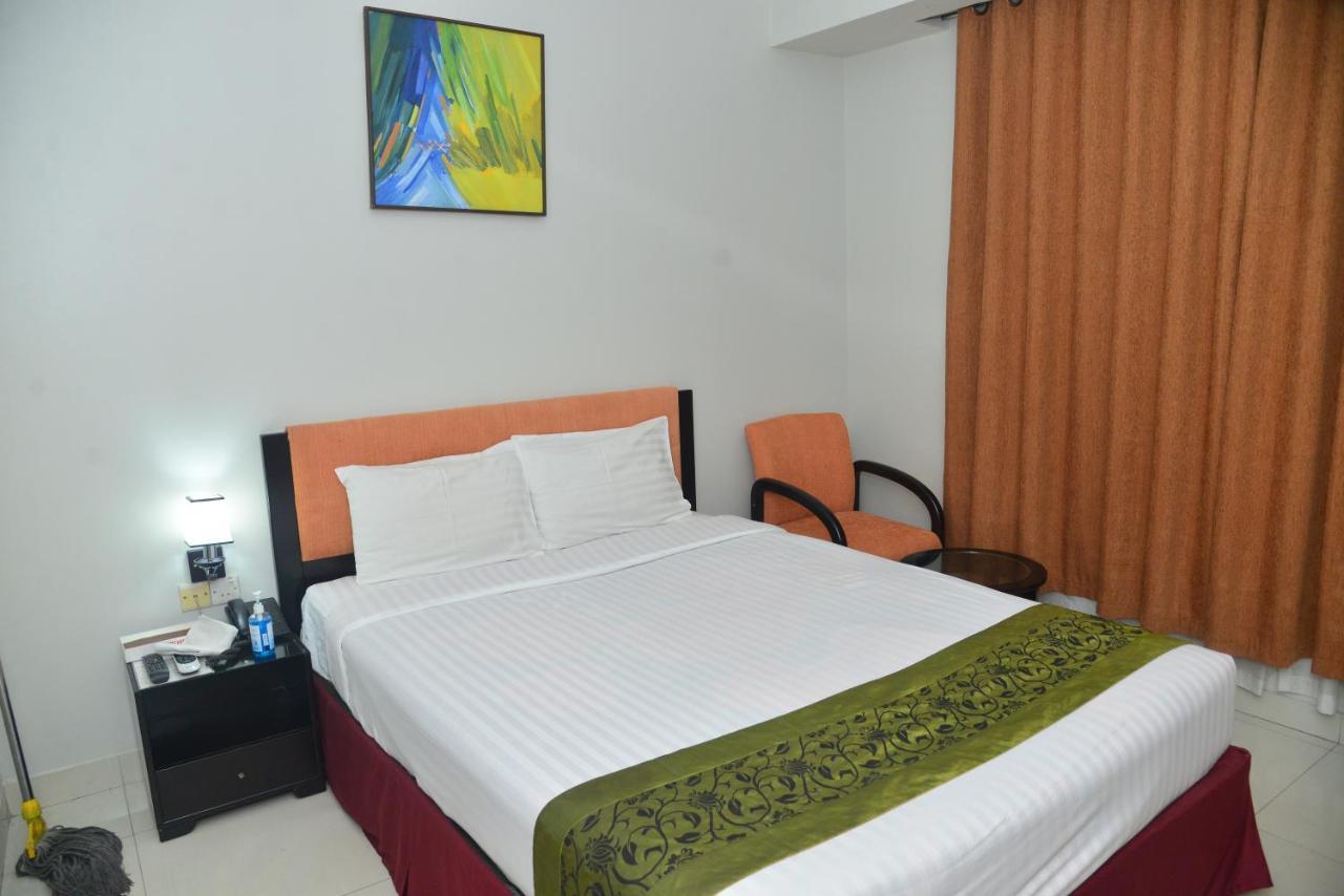 Orchid Business Hotel Ćottogram Zewnętrze zdjęcie
