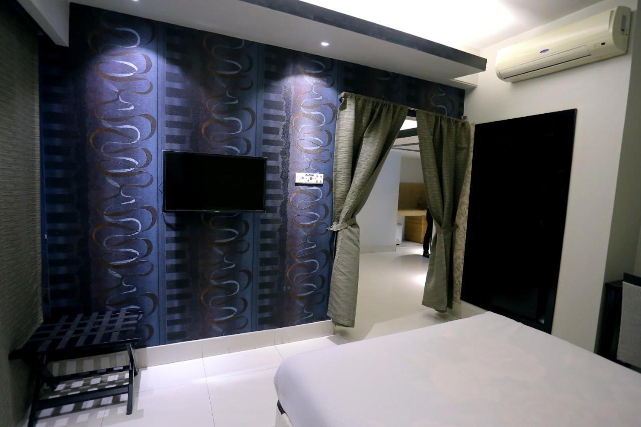 Orchid Business Hotel Ćottogram Zewnętrze zdjęcie