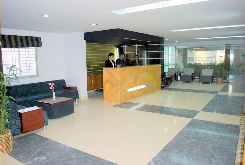 Orchid Business Hotel Ćottogram Zewnętrze zdjęcie